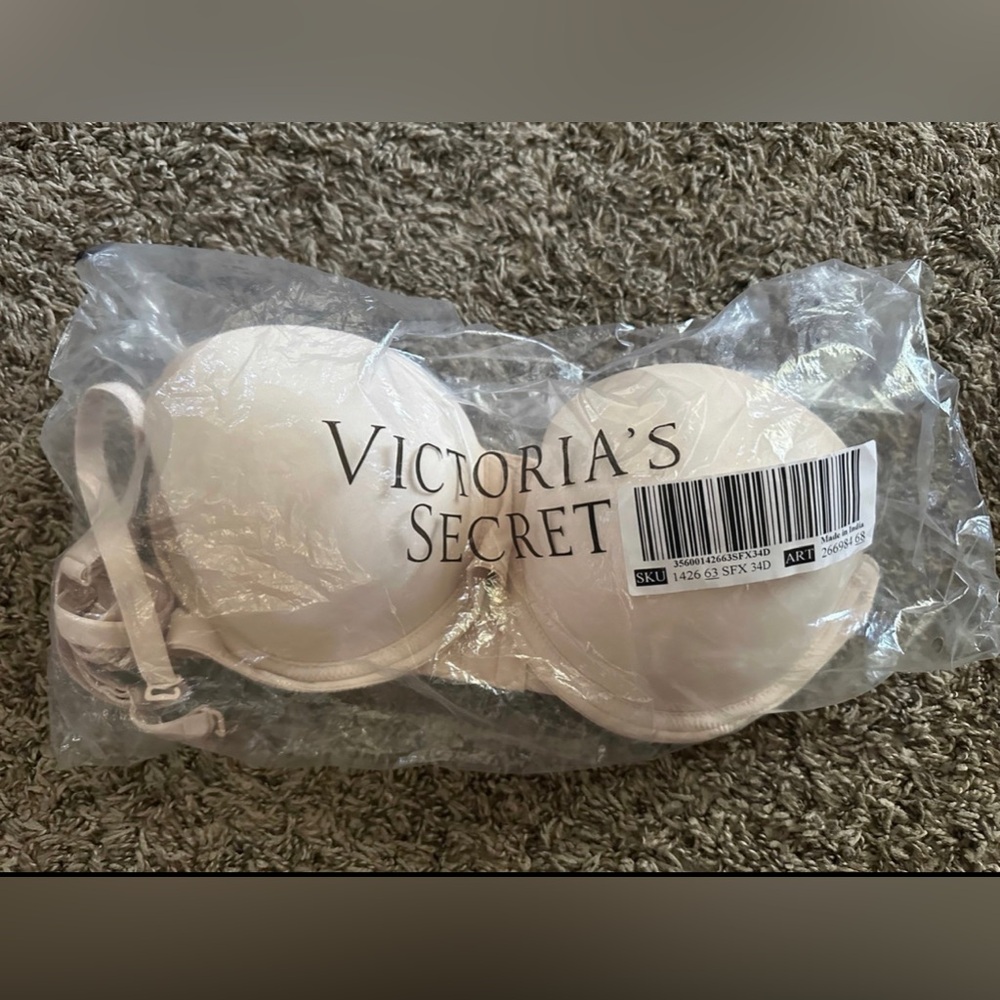 VS PINK Strapless Push Up Bra